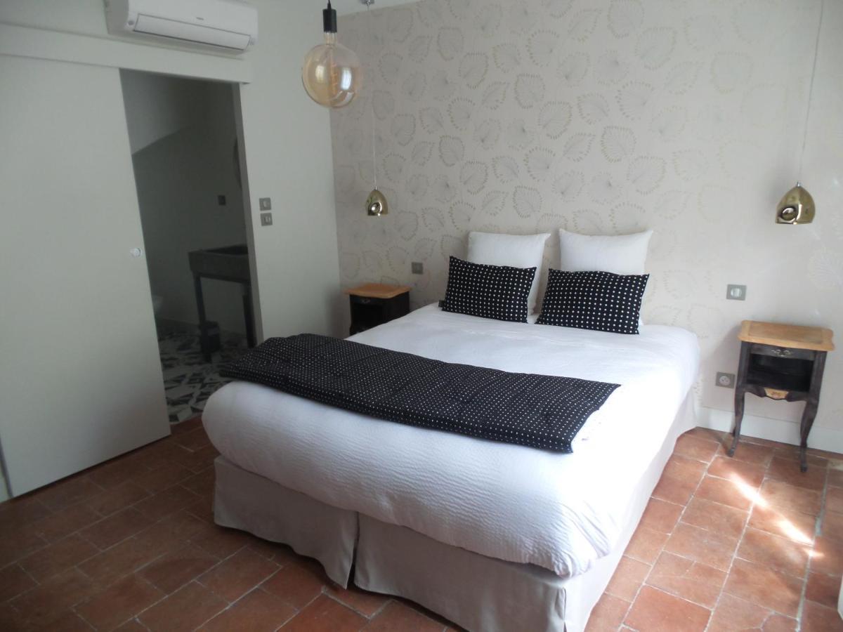 ลา กูร์ กาเร Bed & Breakfast การ์กาซอน ภายนอก รูปภาพ
